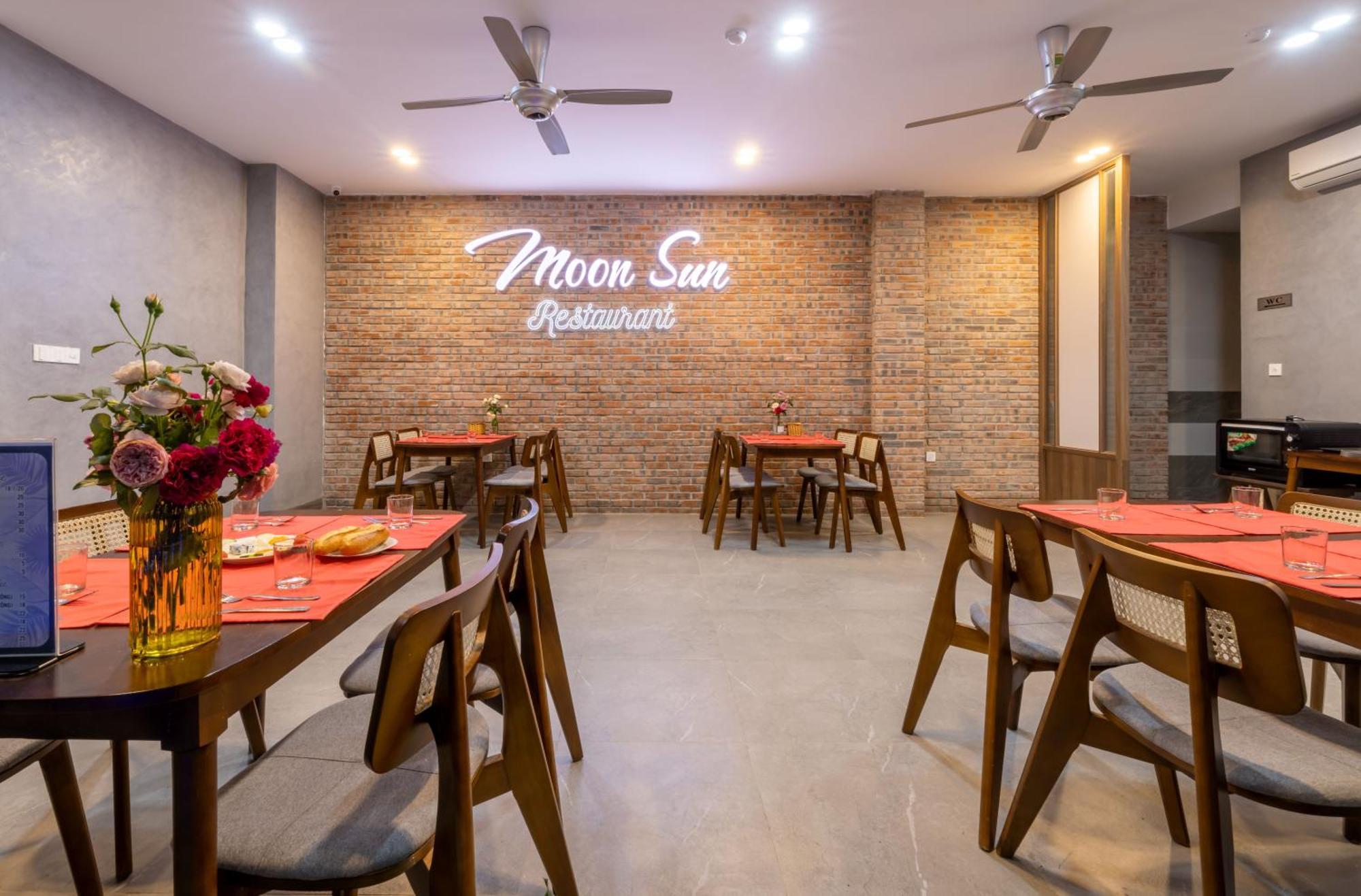 Moon Sun Boutique Villa Hotel Hue Exterior foto